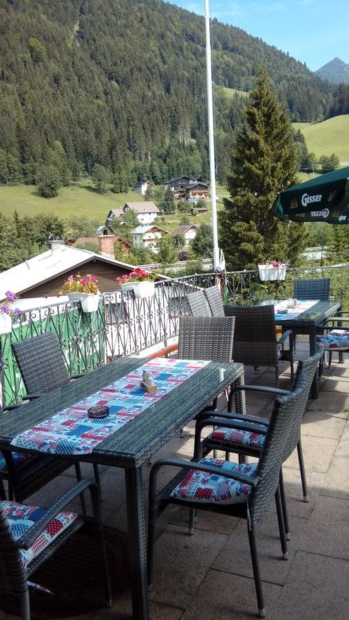 Gasthof Schönblick Hotell Rußbach am Paß Gschütt Exteriör bild